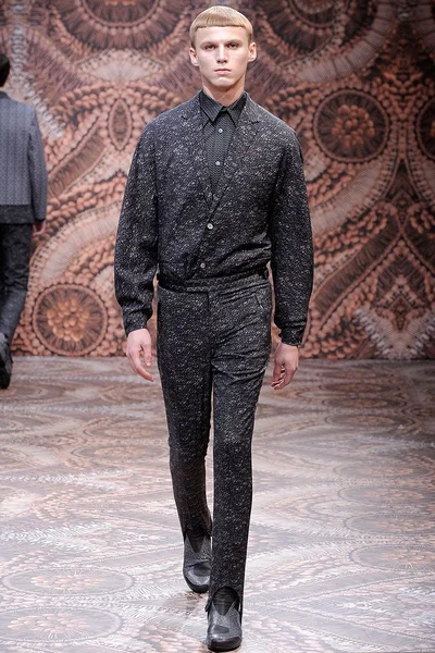 Look 21